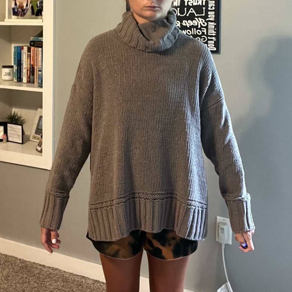 Brown aerie sweater